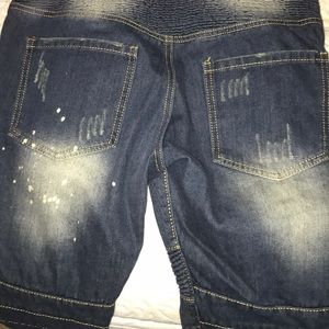 Mens jeans size 32